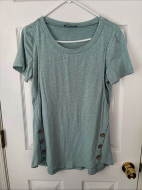 Women's Short Sleeve Button-Accent Tee in Sage Green